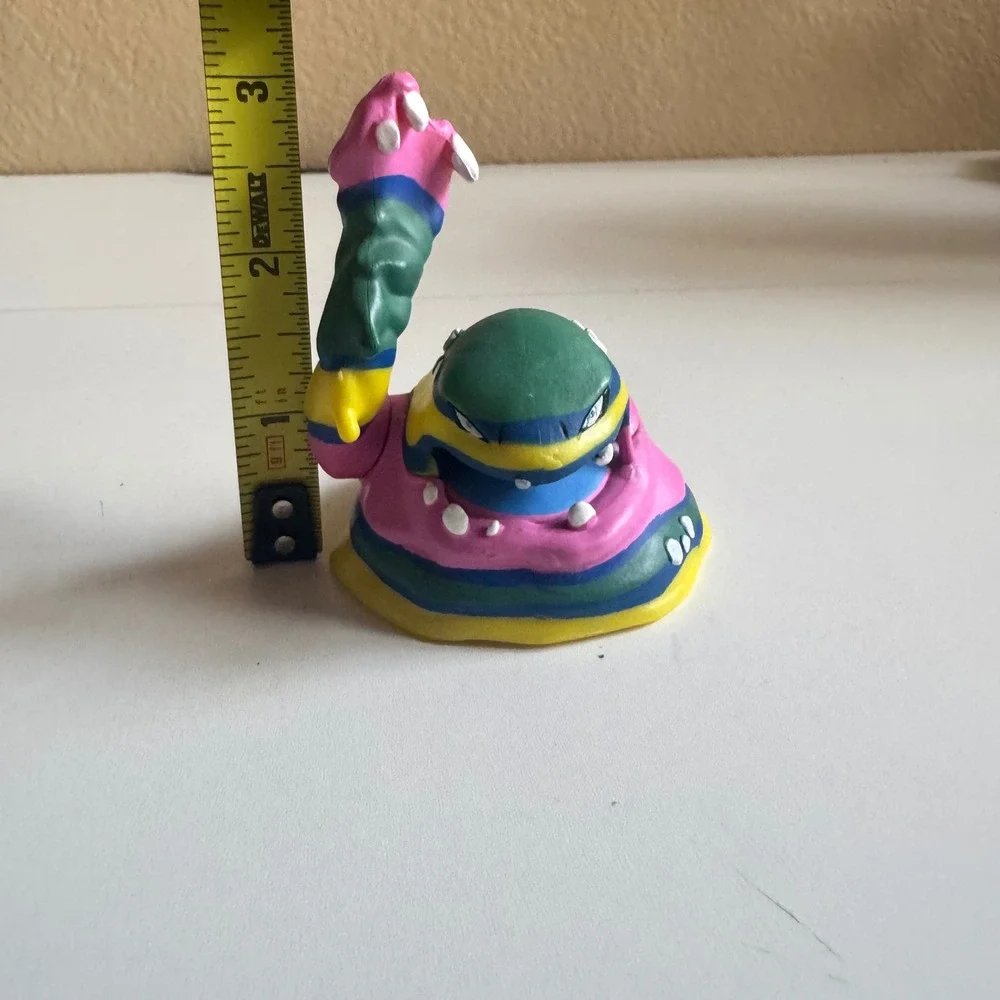 Pokemon Alolan Muk Battle Figure 2018 Wicked Cool Toys WCT 18159MN Multi-Color